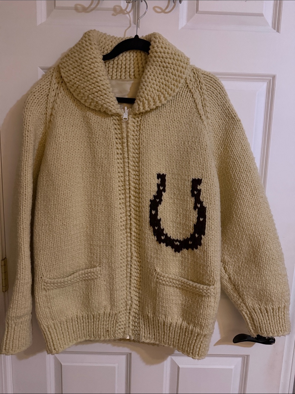 Vintage horse, horseshoe wool cowichan Women's Sweater handmade knit Cardigan